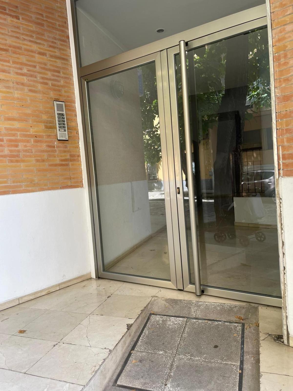 Apartamento Entero En Los Jardines De Murillo Sevilla Bagian luar foto
